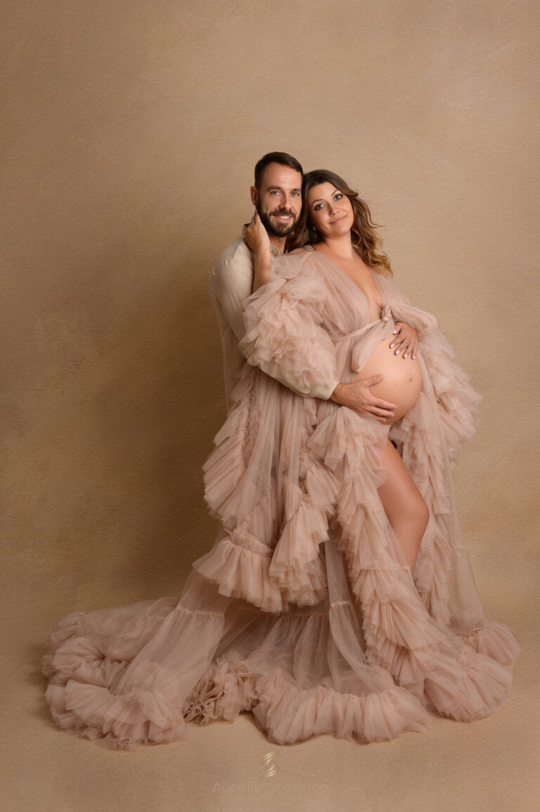 Photographe voiron grossesse studio - Aurélie Stavinga photographe Grenoble Voiron