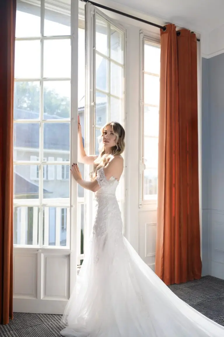Photographe mariage isere lumiere fenetre